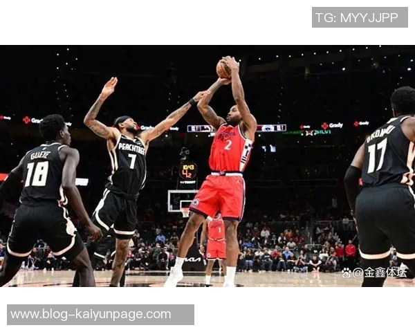 小卡三分火力全开快船生涯命中数超越保罗跻身队史第五位