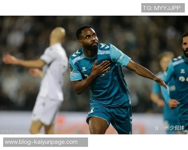 热那亚瞄准贝蒂斯前锋巴坎布力争引援提升球队实力